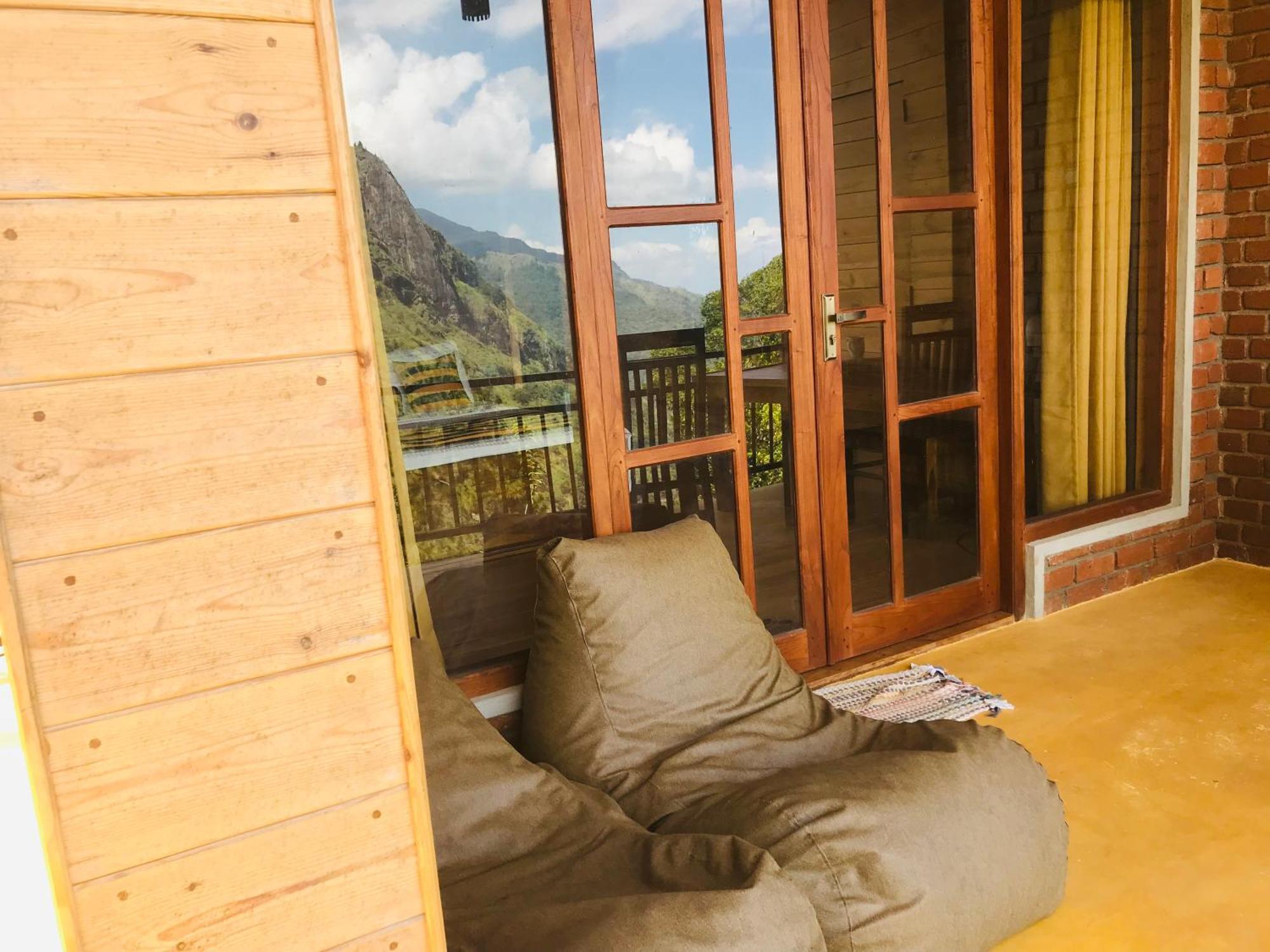 Ridge View Guest House -Ела Екстериор снимка