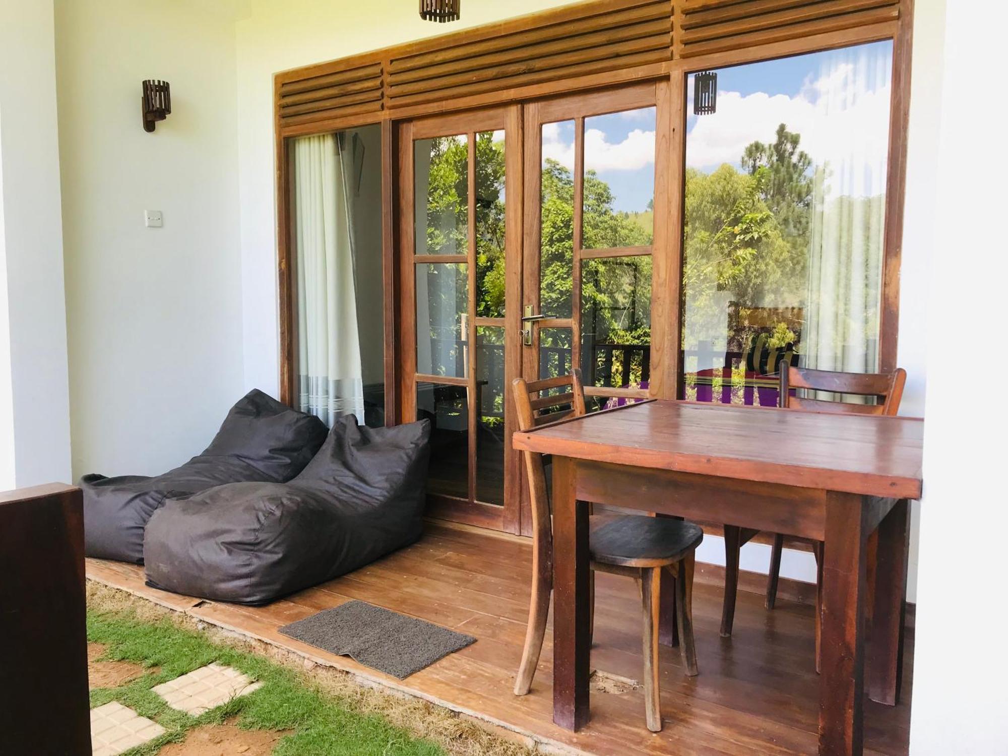 Ridge View Guest House -Ела Екстериор снимка