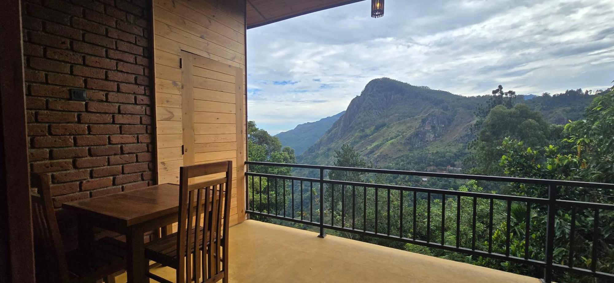 Ridge View Guest House -Ела Екстериор снимка