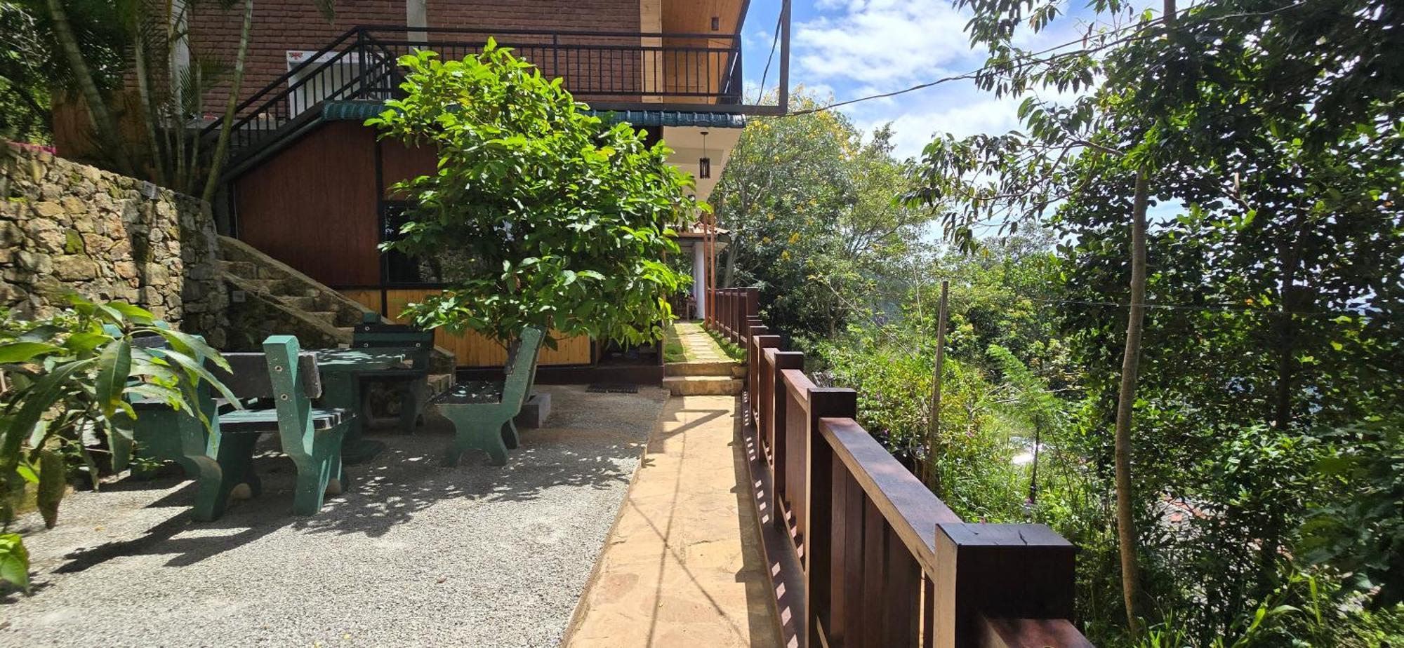 Ridge View Guest House -Ела Екстериор снимка